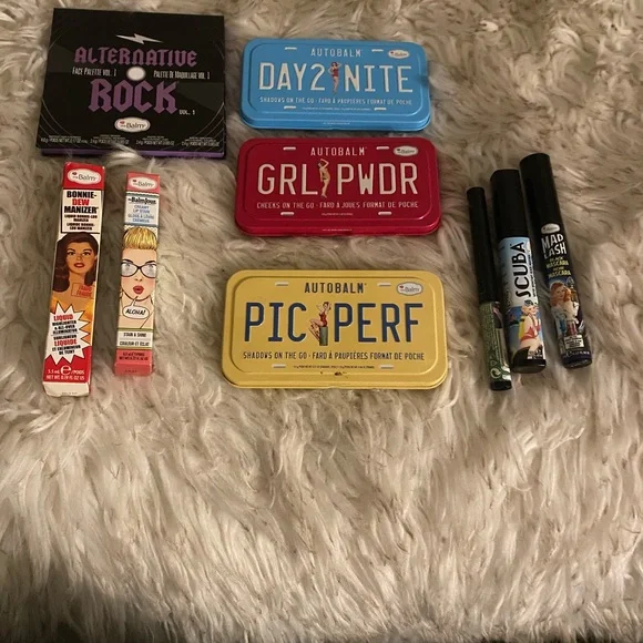 TheBalm 4 eyeshadow/blush pallets eyeliner 2 mascara liquid highlighter lip balm - Picture 2 of 2